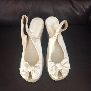 Nice shoes‼️ (MIA) very pretty with sundress’s 😍